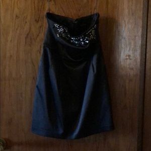 Express semi-formal dress